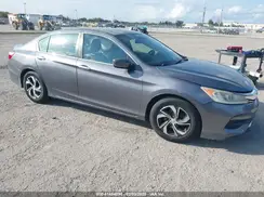 1HGCR2F30HA208211 2017 HONDA ACCORD