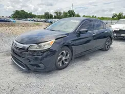 1HGCR2F30HA208483 2017 HONDA ACCORD