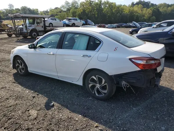 1HGCR2F30HA209889 2017 HONDA ACCORD - Image 2