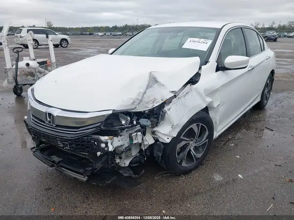 1HGCR2F30HA217684 2017 HONDA ACCORD - Image 2