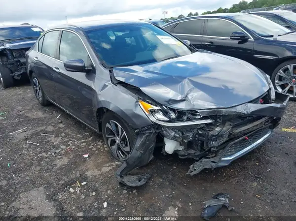 1HGCR2F30HA228409 2017 HONDA ACCORD - Image 1