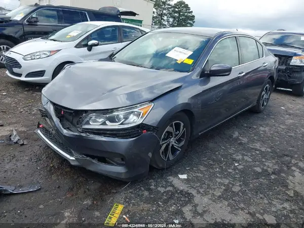 1HGCR2F30HA228409 2017 HONDA ACCORD - Image 2