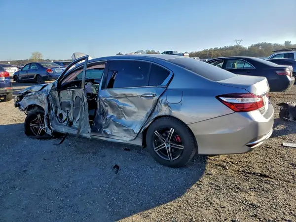 1HGCR2F30HA241063 2017 HONDA ACCORD - Image 2