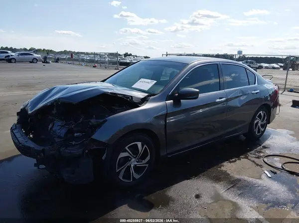 1HGCR2F30HA246179 2017 HONDA ACCORD - Image 2