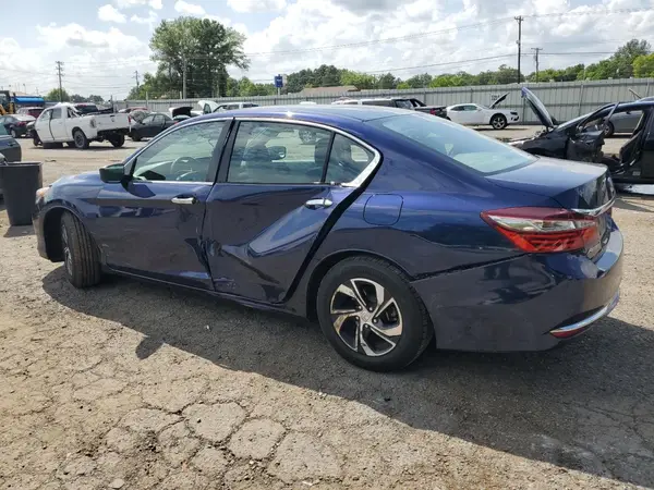1HGCR2F30HA246585 2017 HONDA ACCORD - Image 2
