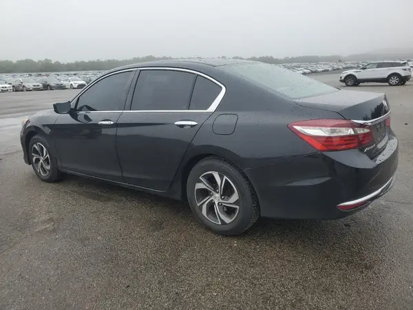 1HGCR2F30HA252189 2017 HONDA ACCORD - Image 2