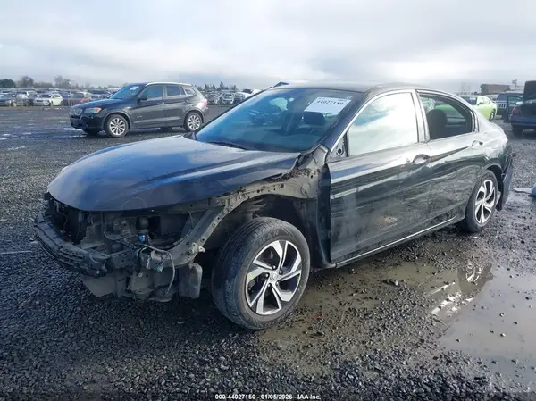 1HGCR2F30HA272040 2017 HONDA ACCORD - Image 2