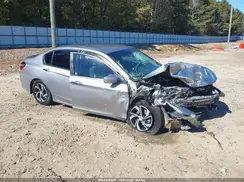1HGCR2F30HA273012 2017 HONDA ACCORD