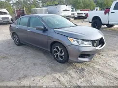 1HGCR2F30HA274032 2017 HONDA ACCORD