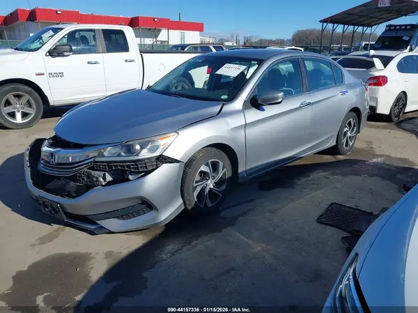 1HGCR2F30HA280039 2017 HONDA ACCORD - Image 2