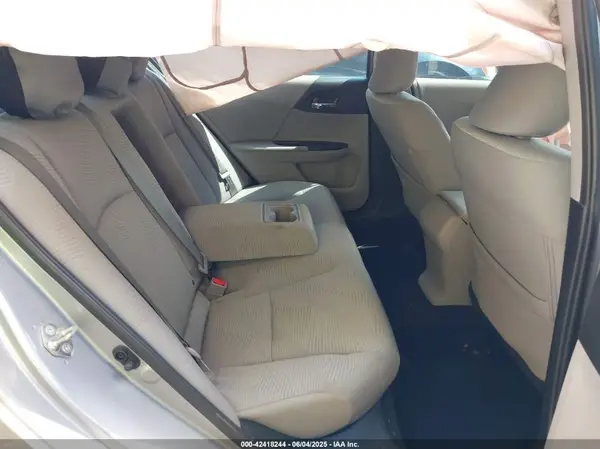 1HGCR2F30HA284365 2017 HONDA ACCORD - Image 8