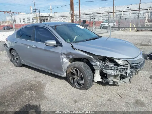 1HGCR2F30HA284608 2017 HONDA ACCORD - Image 1