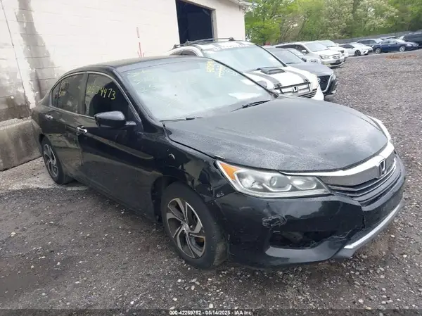 1HGCR2F30HA288576 2017 HONDA ACCORD - Image 1
