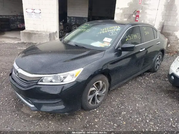 1HGCR2F30HA288576 2017 HONDA ACCORD - Image 2