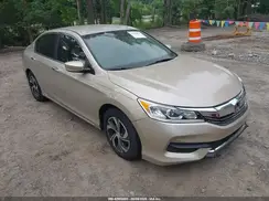 1HGCR2F30HA306915 2017 HONDA ACCORD
