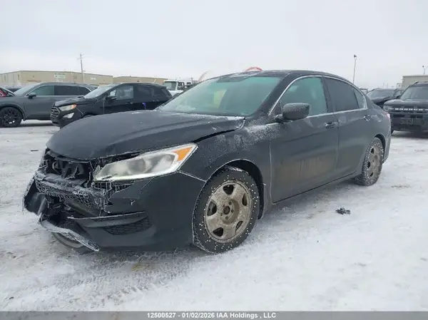 1HGCR2F30HA812177 2017 HONDA ACCORD - Image 2