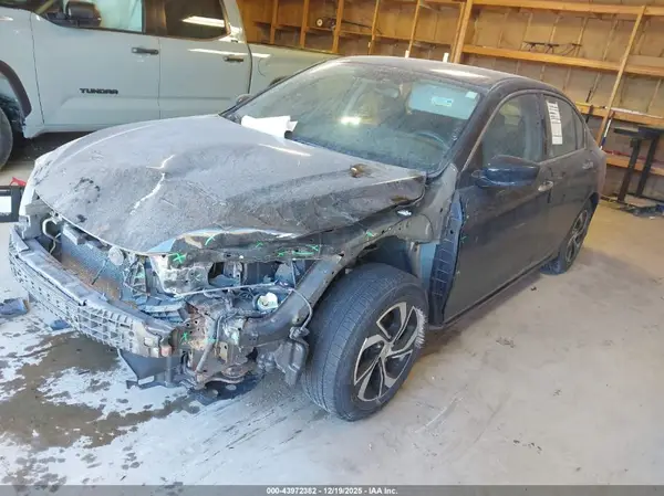 1HGCR2F31GA008288 2016 HONDA ACCORD - Image 2