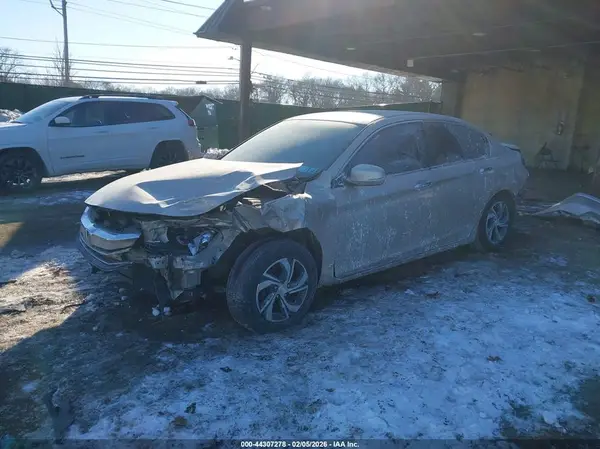 1HGCR2F31GA023311 2016 HONDA ACCORD - Image 2