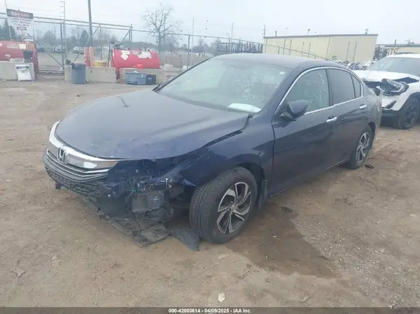 1HGCR2F31GA083654 2016 HONDA ACCORD - Image 2