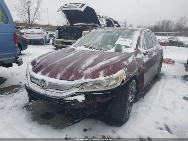 1HGCR2F31GA104079 2016 HONDA ACCORD - Image 2