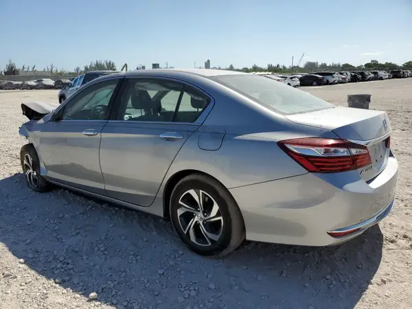 1HGCR2F31GA105409 2016 HONDA ACCORD - Image 2