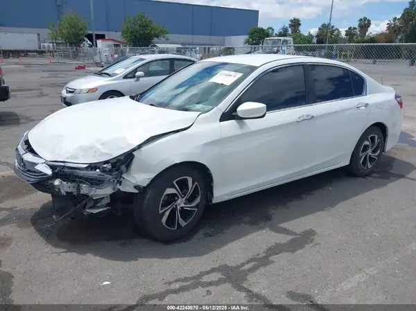 1HGCR2F31GA160622 2016 HONDA ACCORD - Image 2