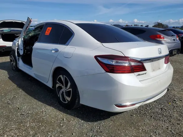 1HGCR2F31GA205607 2016 HONDA ACCORD - Image 2