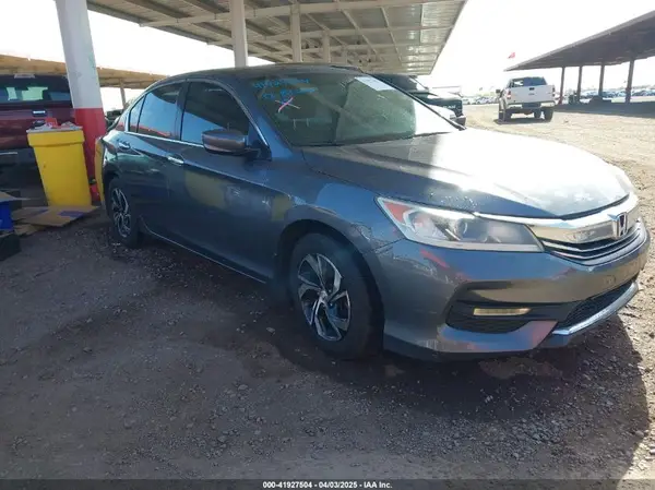1HGCR2F31HA046878 2017 HONDA ACCORD - Image 1