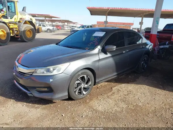1HGCR2F31HA046878 2017 HONDA ACCORD - Image 2