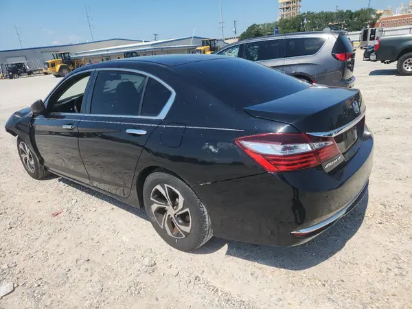 1HGCR2F31HA053541 2017 HONDA ACCORD - Image 2