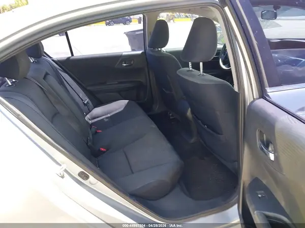 1HGCR2F31HA063065 2017 HONDA ACCORD - Image 8