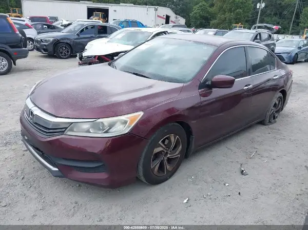 1HGCR2F31HA081338 2017 HONDA ACCORD - Image 2