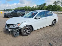 1HGCR2F31HA087415 2017 HONDA ACCORD