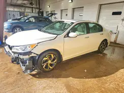 1HGCR2F31HA090685 2017 HONDA ACCORD