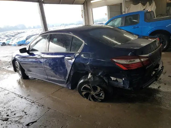 1HGCR2F31HA117769 2017 HONDA ACCORD - Image 2
