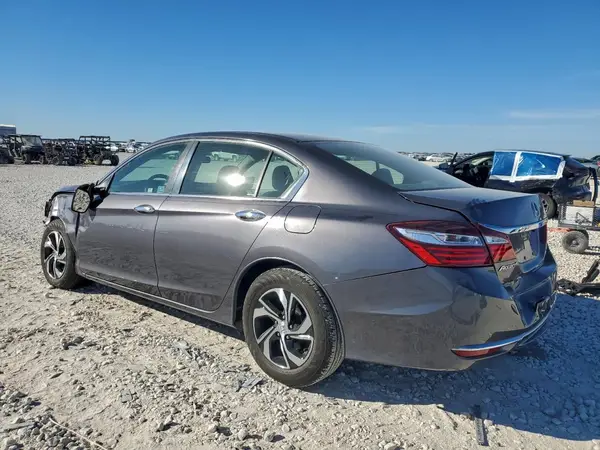 1HGCR2F31HA117917 2017 HONDA ACCORD - Image 2