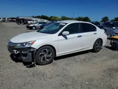 1HGCR2F31HA120901 2017 HONDA ACCORD