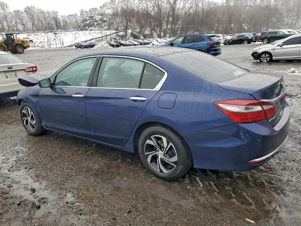 1HGCR2F31HA137990 2017 HONDA ACCORD - Image 2