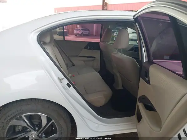 1HGCR2F31HA149301 2017 HONDA ACCORD - Image 8