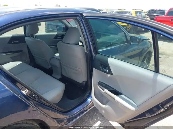 1HGCR2F31HA160301 2017 HONDA ACCORD - Image 8