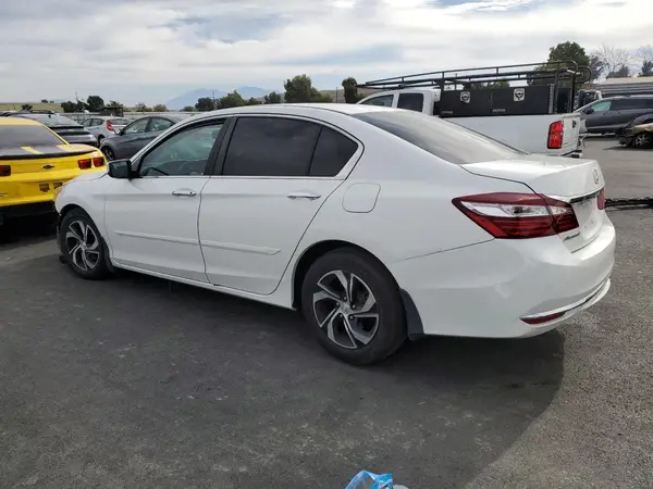1HGCR2F31HA161741 2017 HONDA ACCORD - Image 2