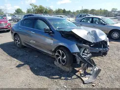 1HGCR2F31HA162453 2017 HONDA ACCORD
