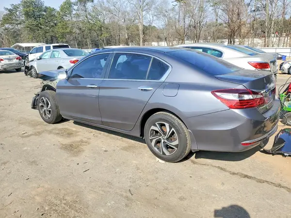 1HGCR2F31HA165708 2017 HONDA ACCORD - Image 2