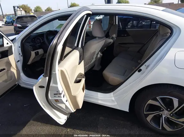 1HGCR2F31HA174540 2017 HONDA ACCORD - Image 8