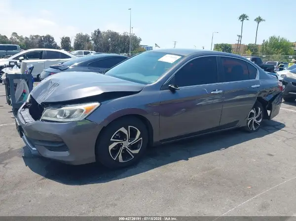 1HGCR2F31HA179432 2017 HONDA ACCORD - Image 2