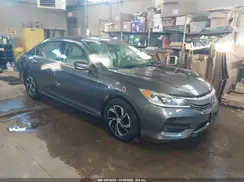 1HGCR2F31HA195646 2017 HONDA ACCORD