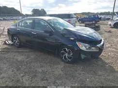 1HGCR2F31HA205737 2017 HONDA ACCORD