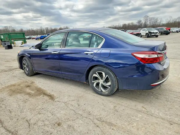 1HGCR2F31HA208668 2017 HONDA ACCORD - Image 2