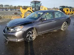 1HGCR2F31HA209688 2017 HONDA ACCORD