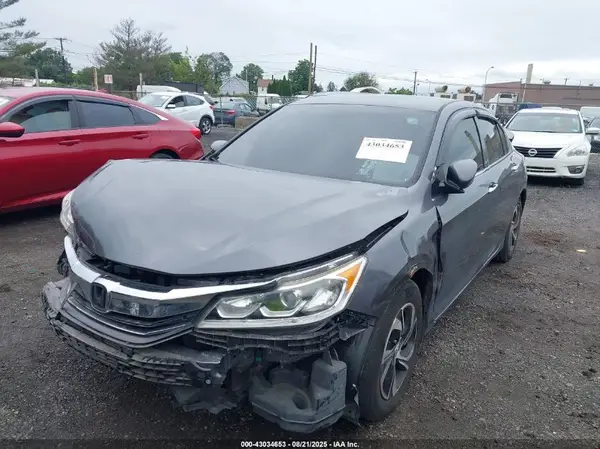 1HGCR2F31HA250015 2017 HONDA ACCORD - Image 2